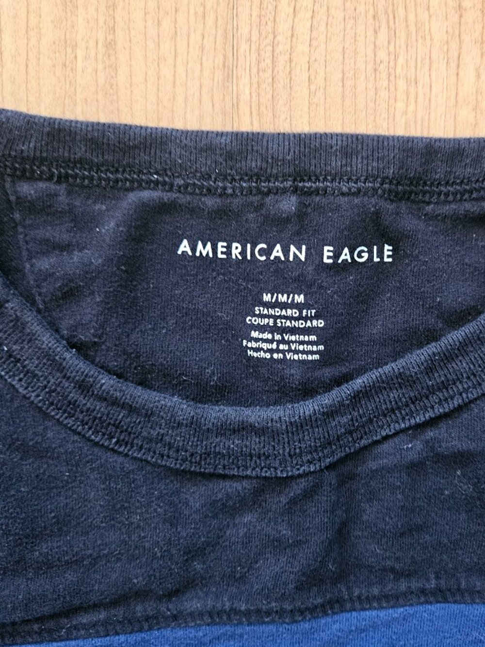 Men's American Eagle Outfitters cotton blue and black short sleeve Tee - Medium - Picture 3 of 3